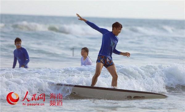 妈妈叫我去问爸爸:“你为什么今天要加班?”改为转述句-探索你感兴趣的话题