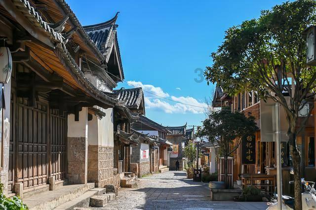 申报为“空箱”却散发出强烈腐臭气味，海关查获20.47吨洋垃圾：退运！已立案！